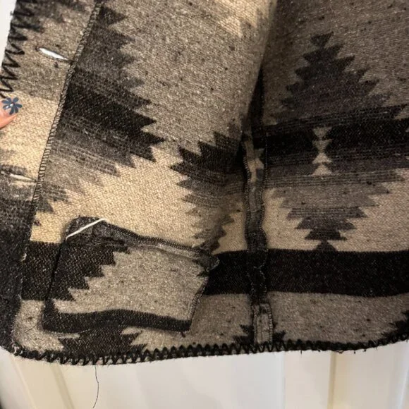 vintage pendleton inspired graphic vest size small / medium - Picture 7 of 9